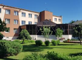 奥索夫斯基酒店，位于斯瓦任兹的酒店