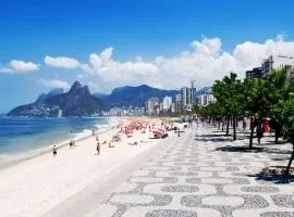 CLH Suites Domingos Ferreira