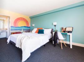 Rambler Hotel，位于丘拉维斯塔的酒店