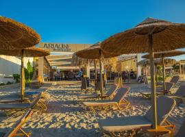 Ariadne Beach，位于普拉塔尼亚斯的海滩酒店