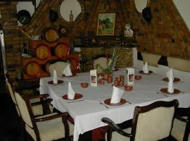 Hotel Vjetrovic，位于Leštane的酒店