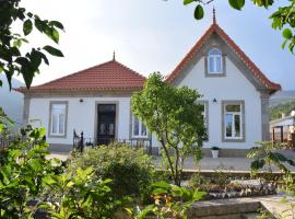 Casa de Carrapatelo，位于梅桑弗里乌的住宿加早餐旅馆