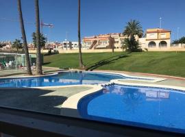 Mazarron Beach apartment，位于马萨龙的酒店