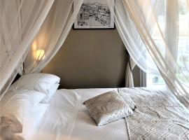 B&B Baronia Luxury Rooms，位于Castel Baronia的家庭/亲子酒店