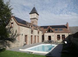 Gite 3 épis Tour de Charme，位于Péruwelz的酒店