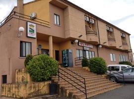 Hotel Restaurante Jarilla，位于Jarilla的酒店