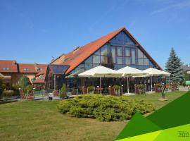 Trawa Hotel Sport，位于科沙林的酒店