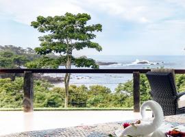 Cocobolo Beach Boutique Hotel，位于San Juanillo的酒店