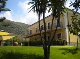 爱茉莉奇伦托公寓式酒店