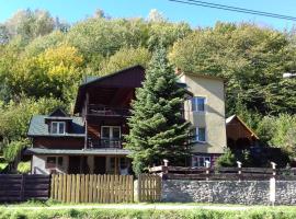 Willa Rytro dom wakacyjny w górach do wynajęcia na wyłączność dla 15 osób，位于鲁特罗的度假屋