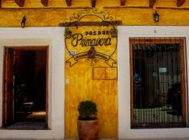 普里马韦拉酒店，位于圣克里斯托瓦尔-德拉斯卡萨斯的酒店