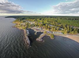 Askeviks Camping & Stugor，位于Sj&ouml;torp的海滩酒店