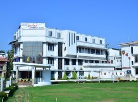 Hotel Merlin International，位于德里久尔的酒店