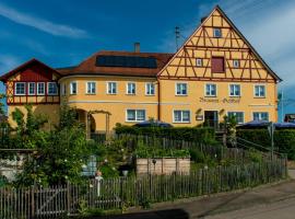 Brauerei und Gasthof zum Engel，位于Waldstetten的旅馆
