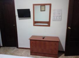 HOTEL ZURICH NATURE，位于贝莱斯-鲁维奥的酒店
