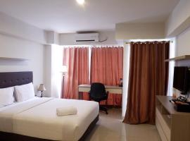 Best Price Studio Apartment The H Residence near MT Haryono By Travelio