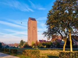 Bed and Breakfast/Hotel Watertoren Lutten，位于Dedemsvaart的酒店