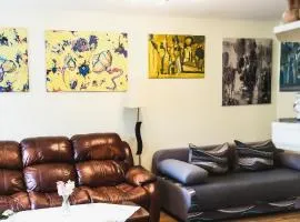 Raimondas Apartments