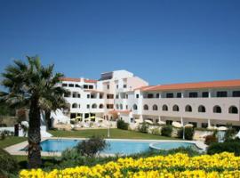 特诺里奥先生公寓酒店，位于萨格里什的酒店