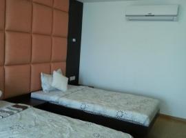 goolkhush resort bordi，位于Gholvad的酒店