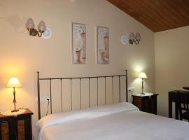 La Bodega Del Camino aka Albergue On TheLe，位于Lorca的酒店