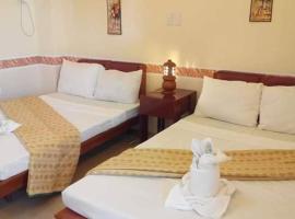 Amari Hotel and Restaurant，位于Currimao的酒店