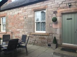 The Sheriffs Lodge，位于丁沃尔的酒店