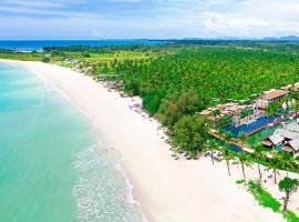 Graceland Khaolak Beach Resort- SHA Extra Plus，位于蔻立的度假村