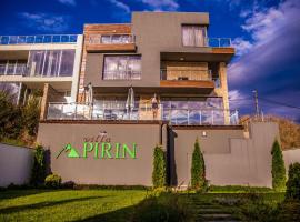 Villa Pirin，位于Simitli的酒店