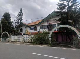 HOTEL SHANIKA，位于Ridigama的酒店