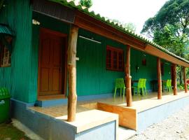 Varma Resort，位于Nemmara的酒店