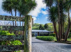 Mahaanui Cottage Farmstay，位于Tiniroto的酒店