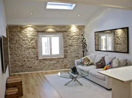 DUPLEX FONTAINE - Appartement Duplex coeur vieil Antibes Old city Marché provencal