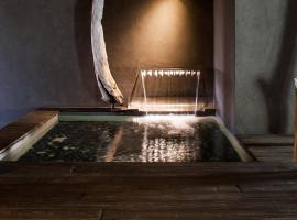 Altamarea Residence & Hotel，位于切尔维亚的酒店