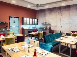 Hotel - Pension & Gaststätte "Alter König"，位于Hettstedt的酒店