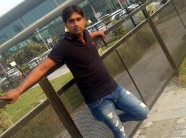 Surya uday sai asociate，位于Handiā的酒店
