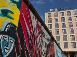 柏林墙东侧画廊舒尔茨酒店