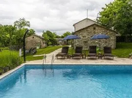 Attractive Stone Villa M-Mate with Pool - Privacy Guaranteed