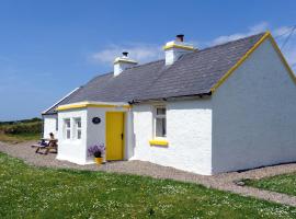 Yellow Cottage, Doolin，位于Knockfin Cross Roads的乡村别墅