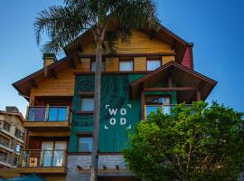 Wood Hotel，位于格拉玛多Gramado City Centre的酒店