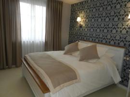 Hôtel - Spa - LA VENISE VERTE，位于苏莱讷迪的酒店