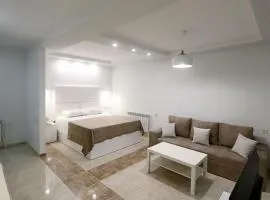 Appartment Lux, Komitas 26