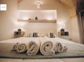 Le Suite Bed
