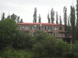 HAYQ HOTEL DILIJAN