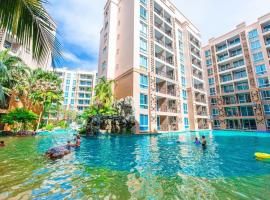 Atlantis Condo Resort Jomtien TLH，位于乔木提恩海滩的酒店