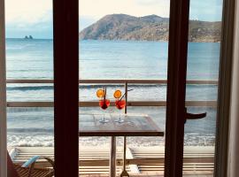 Le Cannier Hotel，位于滨海拉塞讷的酒店