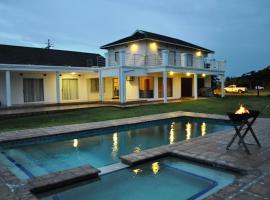 SeaXplore Lodge & Dive Center，位于索德瓦纳湾的酒店