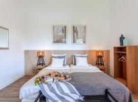 Hajé Hotel Restaurant de Lepelaar，位于莱利斯塔德的酒店