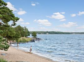 First Camp Skutberget-Karlstad，位于卡尔斯塔德的酒店