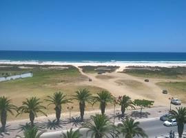 Bel appartement face à la méditerranée，位于比塞大的海滩短租房